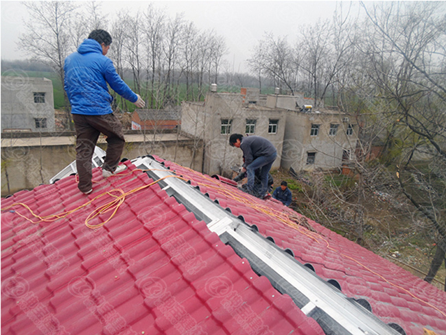 合成樹脂瓦屋頂如何做保溫層？