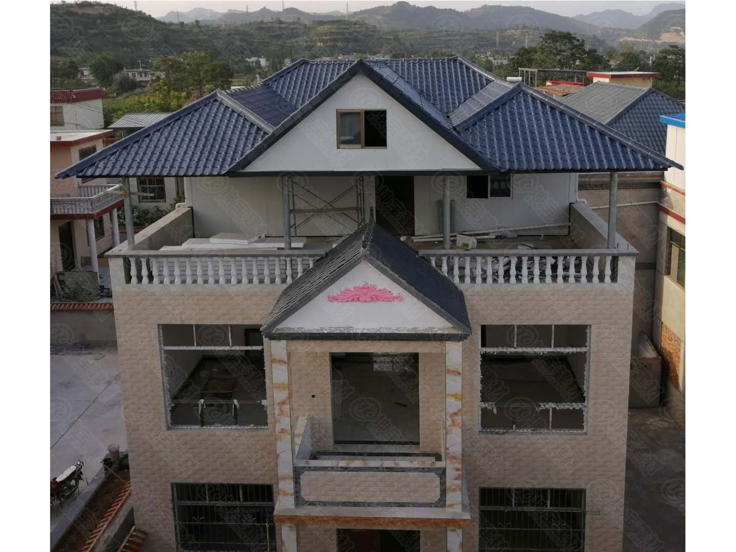 甘肅隴南別墅型樹脂瓦效果圖