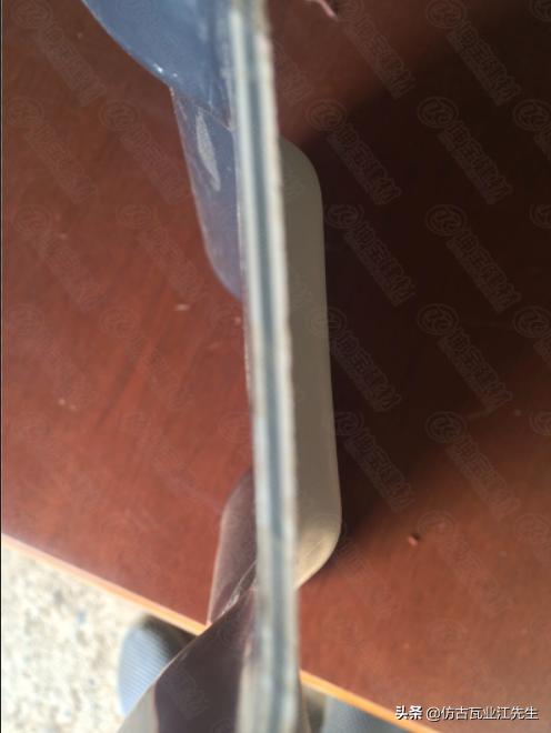 白底樹脂瓦質量好？揭開各白底樹脂瓦的秘密，曝光真相，還原事實