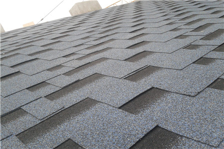 瀝青瓦的使用年限是多久？有哪些注意事項？