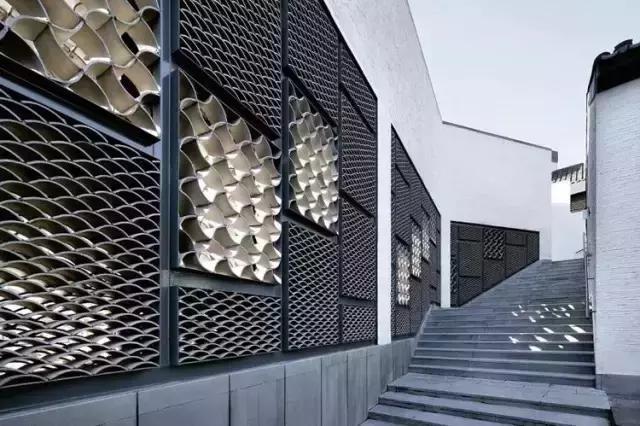 青瓦灰墻，高瓴飛檐，處處消磨時光