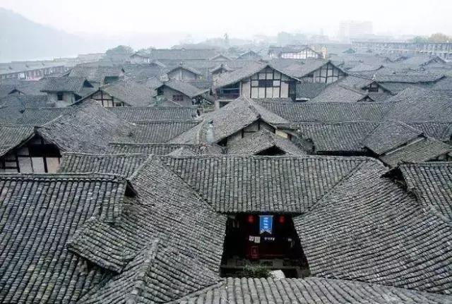 青瓦灰墻，高瓴飛檐，處處消磨時光