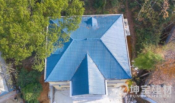 怎么做四面倒水的樹脂瓦屋頂屋面 怎么做四面倒水的樹脂瓦屋頂屋面